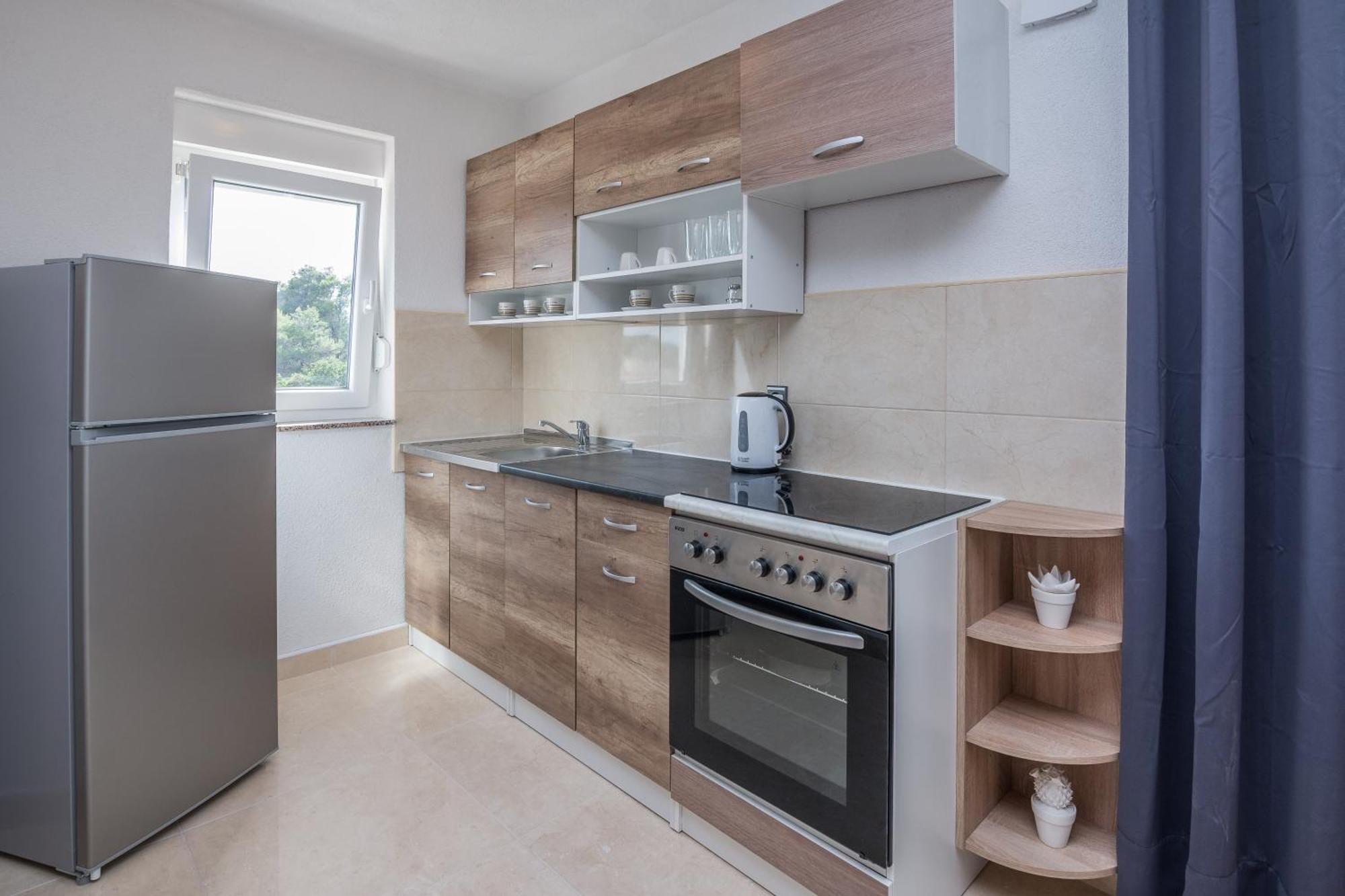 Plaza Ab Apartment Вир Екстериор снимка
