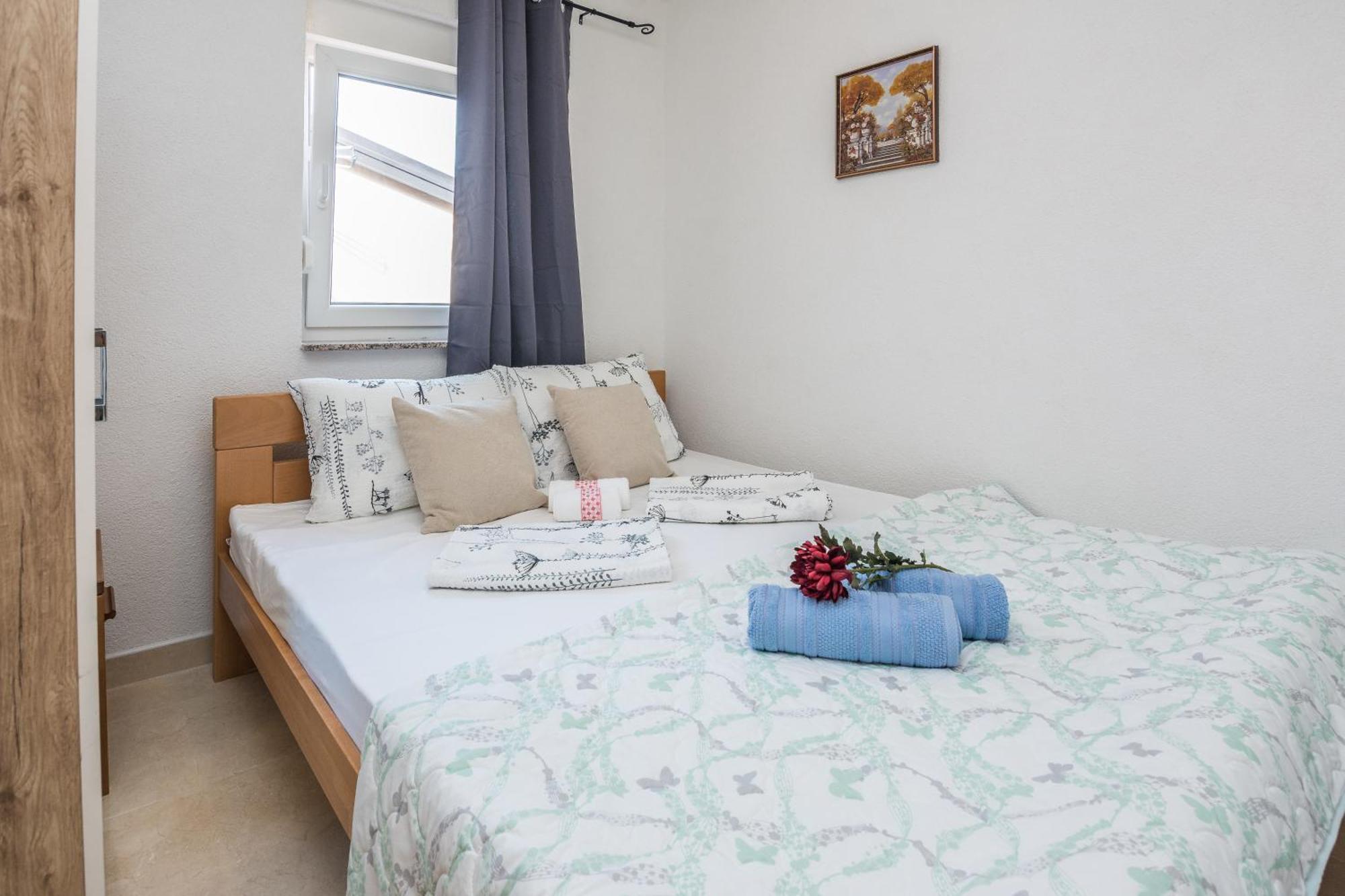 Plaza Ab Apartment Вир Екстериор снимка