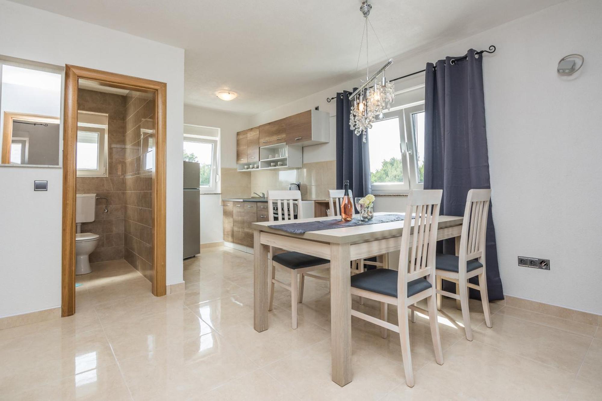 Plaza Ab Apartment Вир Екстериор снимка