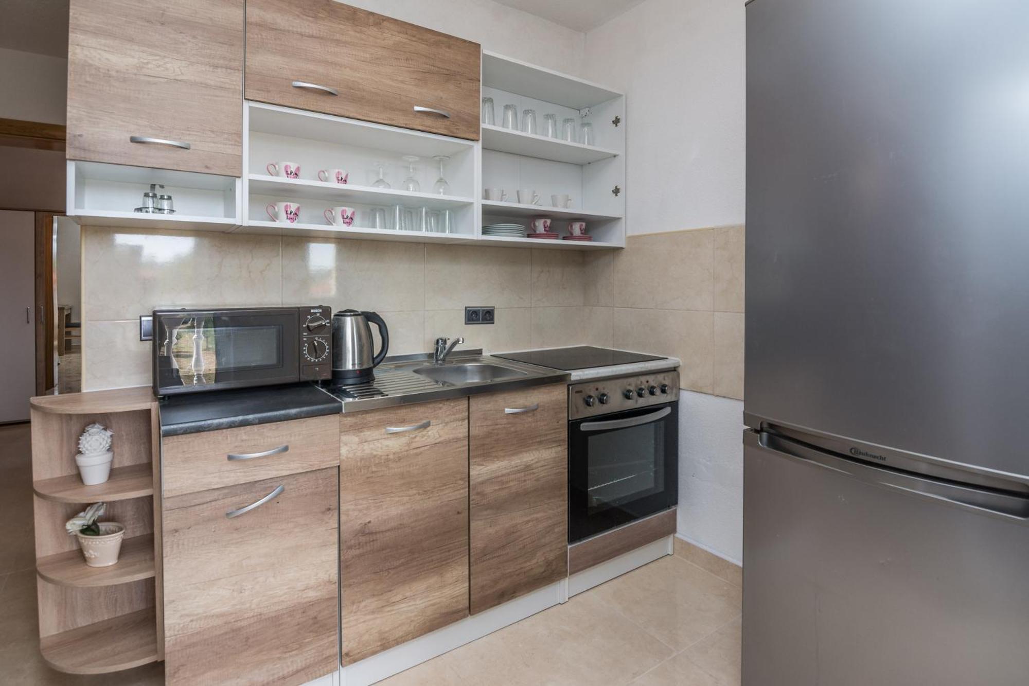 Plaza Ab Apartment Вир Стая снимка